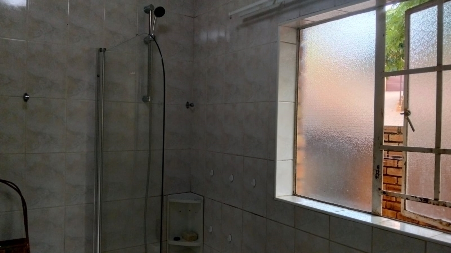 2 Bedroom Property for Sale in Safari Gardens North West